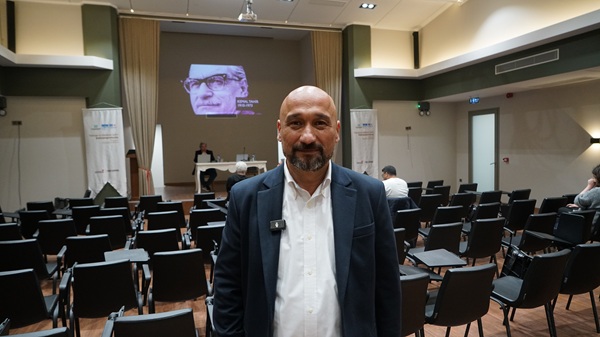 Kahramanmaraş’ın kültürel dinamizmini yansıtan “Yalnız Ardıç Söyleşileri”, bu hafta Türk