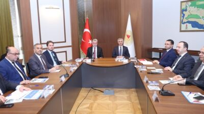 Kahramanmaraş Valisi Mükerrem Ünlüer başkanlığında düzenlenen toplantıda, şehrin yeniden imar