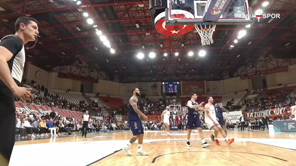 Play-Off yolunda emin adımlarla ilerleyen Kipaş İstiklal Basketbol, deplasmanda karşılaştığı