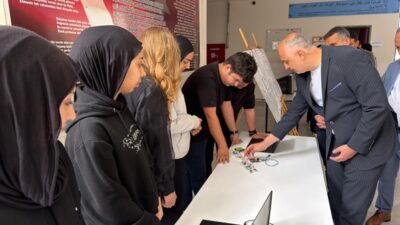 Kahramanmaraş’ta temel ve ortaöğretim kademesindeki öğrencilerin analitik düşünme, yazılım mimarisi,