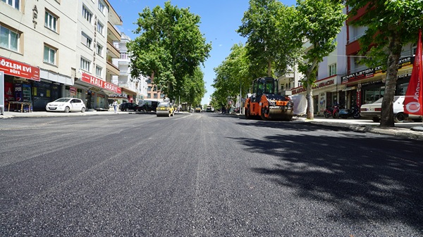 Kahramanmaraş şehir merkezinin en yoğun ve en çok kullanılan yollarından