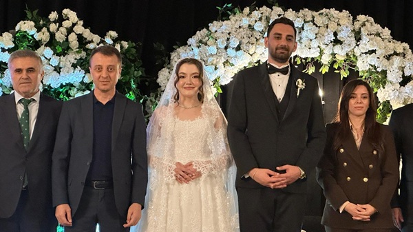 Kahramanmaraş, hafta sonu eğitim camiasının kalbinin attığı şık bir düğün