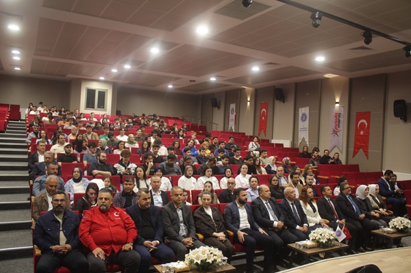 Kahramanmaraş İstiklal Üniversitesi Merkezi Kütüphanesi, bölgenin ilk ve en kapsamlı