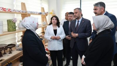 Onikişubat Belediyemizin kadınların meslek edinerek ev ekonomilerine katkı sağlamaları ve