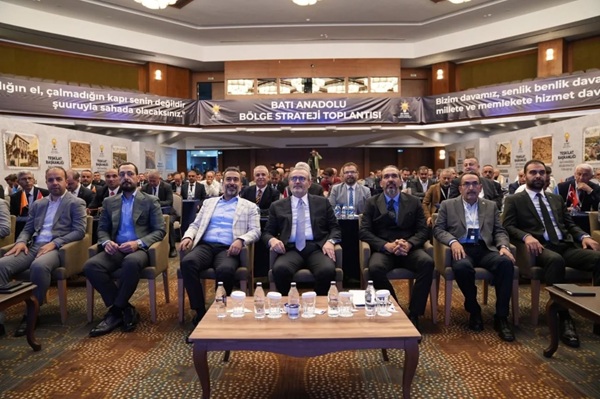 AK Parti Genel Merkez Teşkilat Başkanlığı’nın makro ölçekli kurumsal kapasite