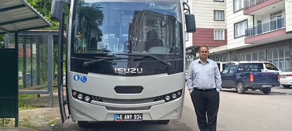 Kahramanmaraş Büyükşehir Belediyesi’nin Andırın’a kazandırdığı son model halk otobüsü, ilçede