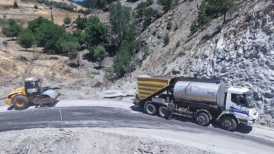 Kahramanmaraş Büyükşehir Belediyesi, kırsal mahallelerin ulaşım kalitesini artırmaya yönelik yatırımlarına