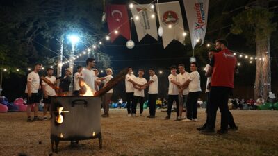 Büyükşehir Belediyesi bünyesinde faaliyet yürüten Pusula Maraş, yeni sezon gençlik