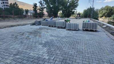 Kahramanmaraş Büyükşehir Belediyesi, kırsal mahallelerdeki ortak kullanım alanlarını daha modern