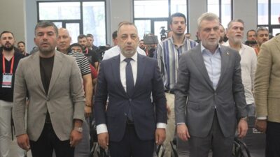 Kahramanmaraş İstiklalspor’un çiçeği burnunda başkanı Ahmet Gülpak, yeni teknik direktörü