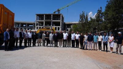 İstiklal Bilim ve Teknoloji Üniversitesi Rektörü Prof. Dr. İsmail Bakan,