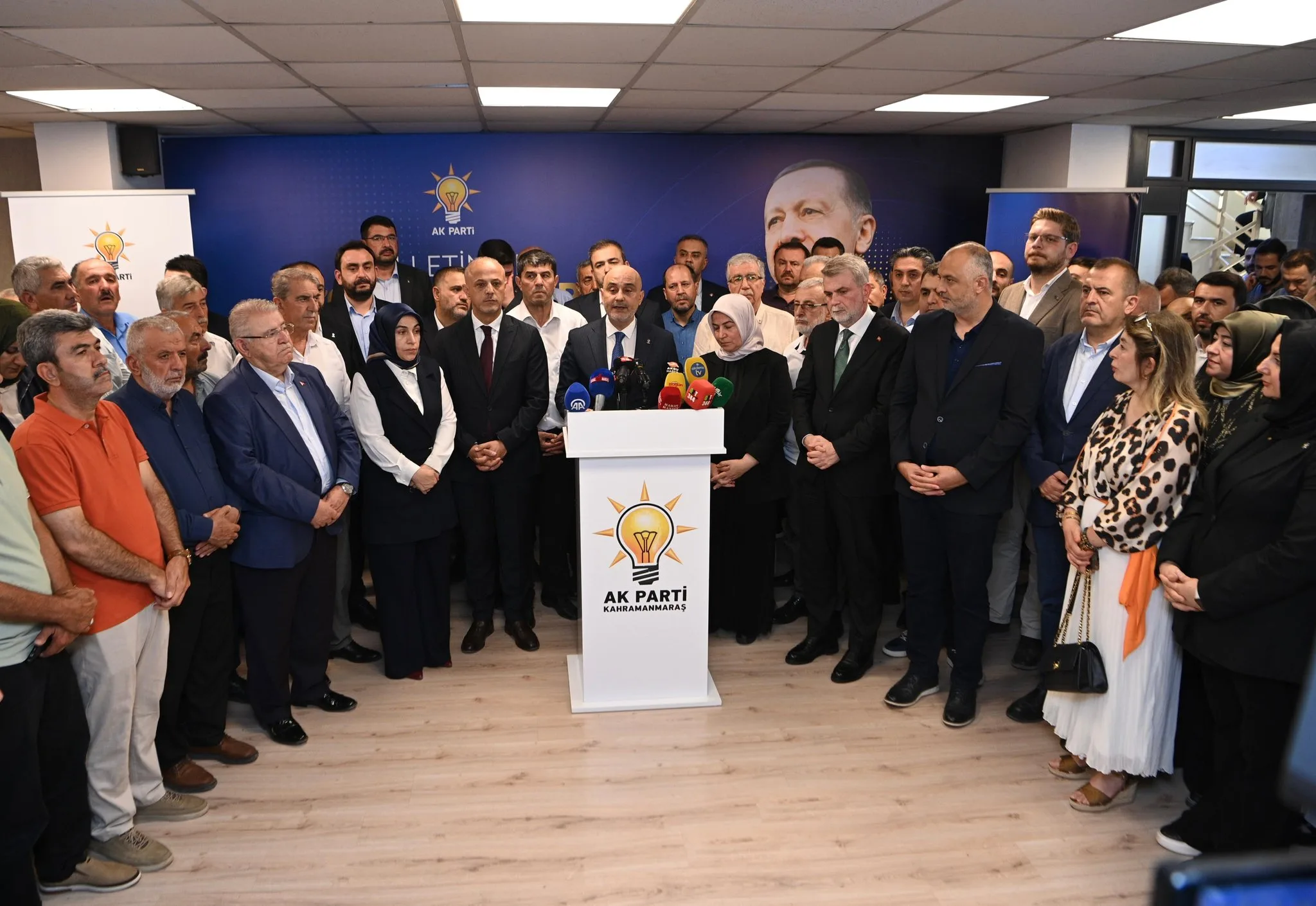 AK Parti’nin kuruluşunun 25. yıl dönümü dolayısıyla mesaj yayımlayan Kahramanmaraş