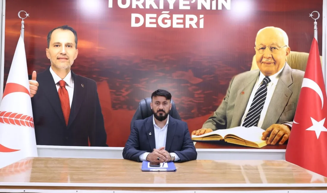 Yeniden Refah Partisi (YRP) Elbistan İlçe Başkanı Sebahattin Kayabaşı, çerçeve