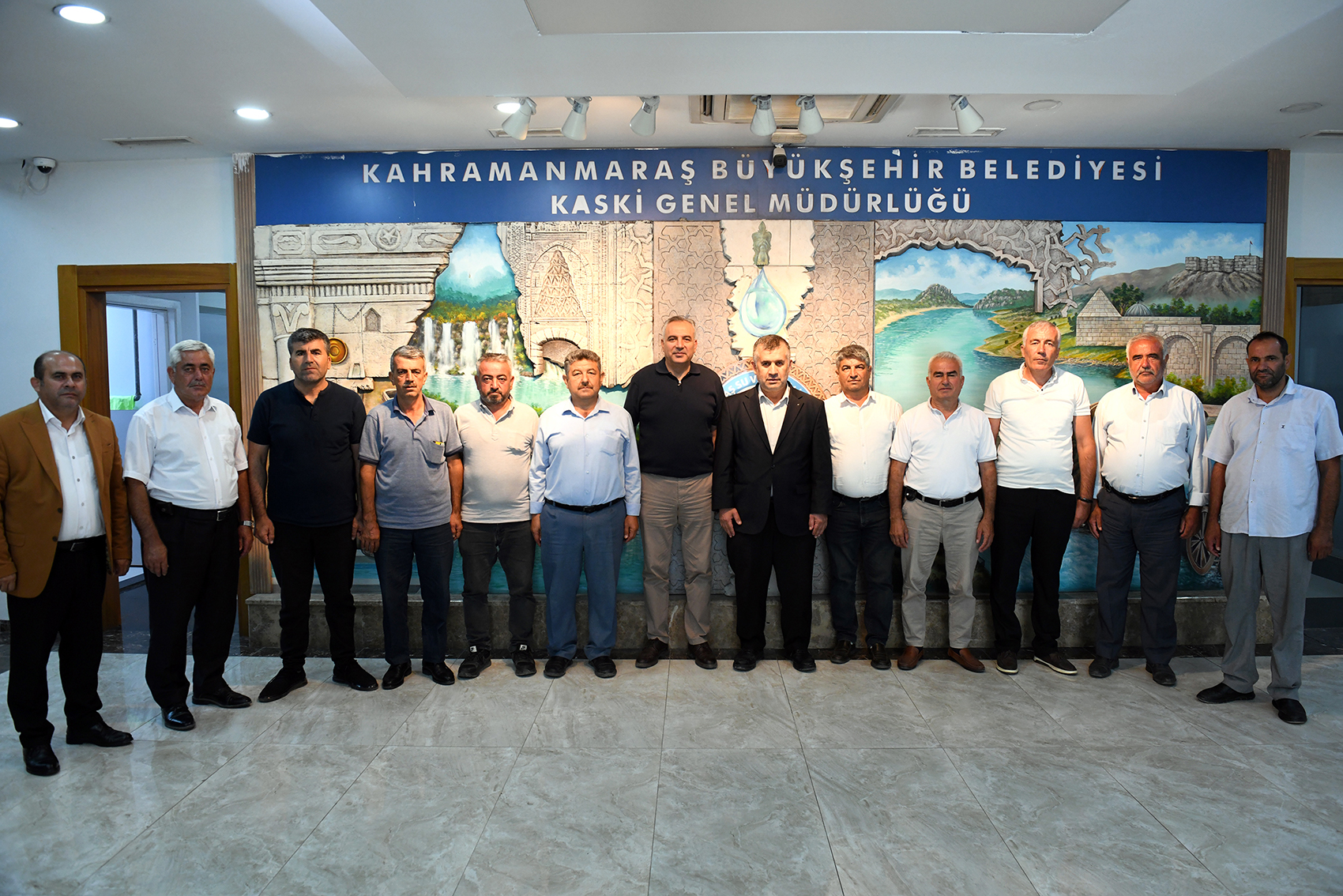 Onikişubat Muhtarlar Derneği Başkanı Ramazan Gürbak ve ilçede görev yapan