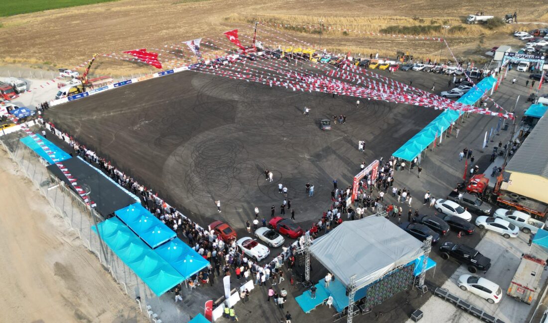 Dulkadiroğlu Belediyesi tarafından ilçeye kazandırılan Drift Pisti, düzenlenen geniş katılımlı