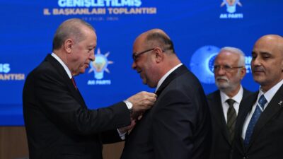 Parti Değiştiren Dulkadiroğlu Belediye Başkanı Mehmet Akpınar’dan açıklama &nbsp; Göreve