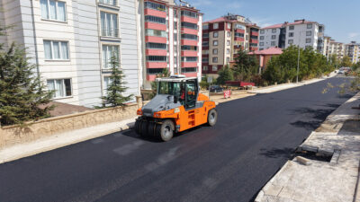 Büyükşehir Belediyesi, Afşin’de altyapı çalışmaları ve inşa faaliyetleri esnasında deforme