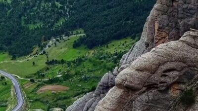 &nbsp; Kahramanmaraş’ın eşsiz coğrafi güzelliklerinden biri olan Andırın ilçesine bağlı