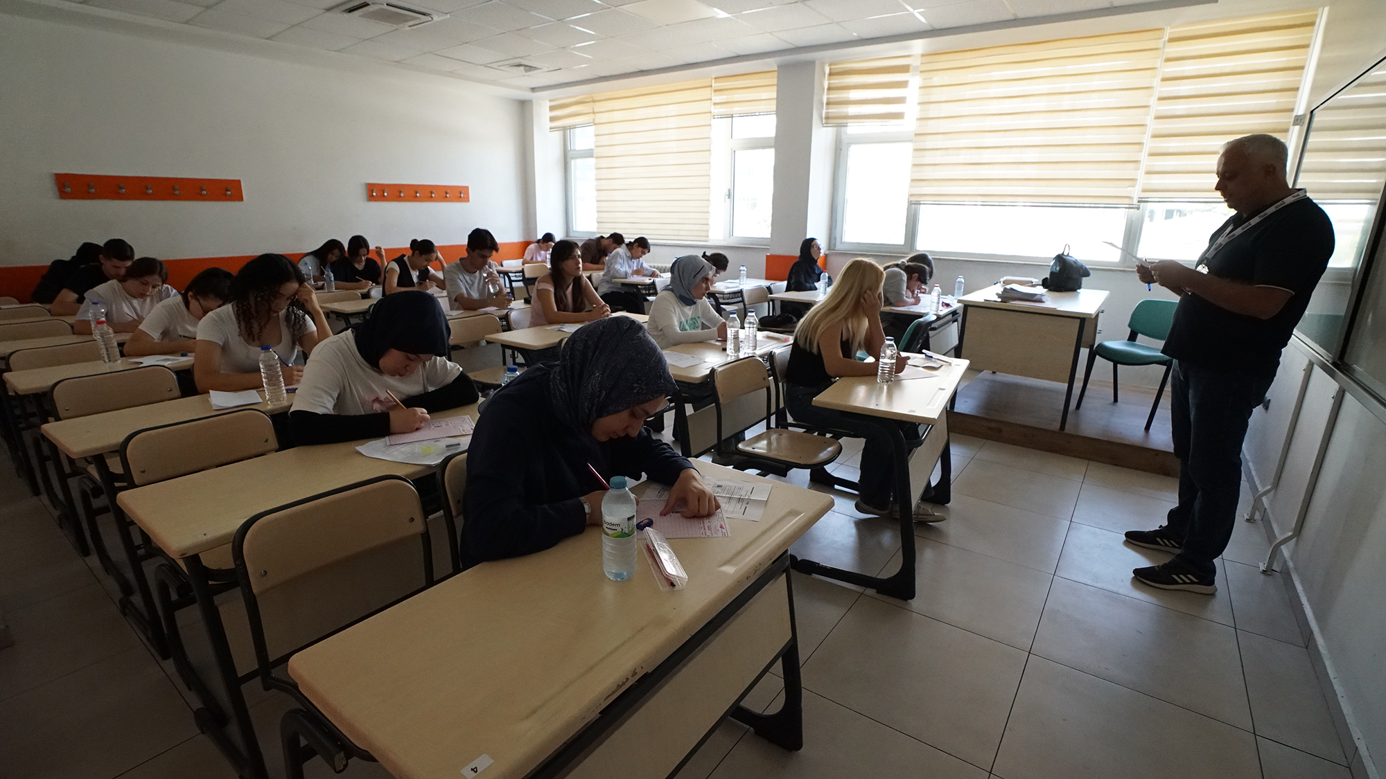 Büyükşehir Belediyesinin LGS ve YKS’ye hazırlanan öğrencilere ücretsiz hazırlık kursu