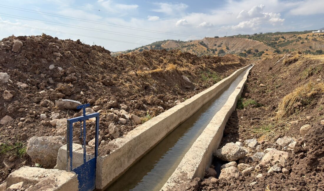 Büyükşehir Belediyesi, tarımsal üretime yönelik destekleri kapsamında Dulkadiroğlu Peynirdere Mahallesi’ne