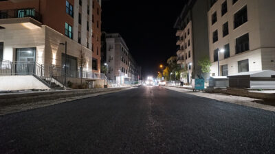 Büyükşehir Belediyesi, Yenişehir Mahallesi’nde başlattığı kapsamlı dönüşüm projesini gece gündüz,