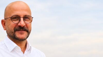 İbrahim Demircioğlu, YENİ Parti Kahramanmaraş Dulkadiroğlu İlçe Başkanlığına adaylığını açıkladı.
