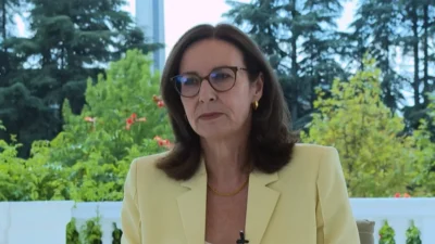İngiltere’nin Ankara Büyükelçisi Jennifer Elizabeth Anderson, Türkiye’ye dönüşünün ardından verdiği