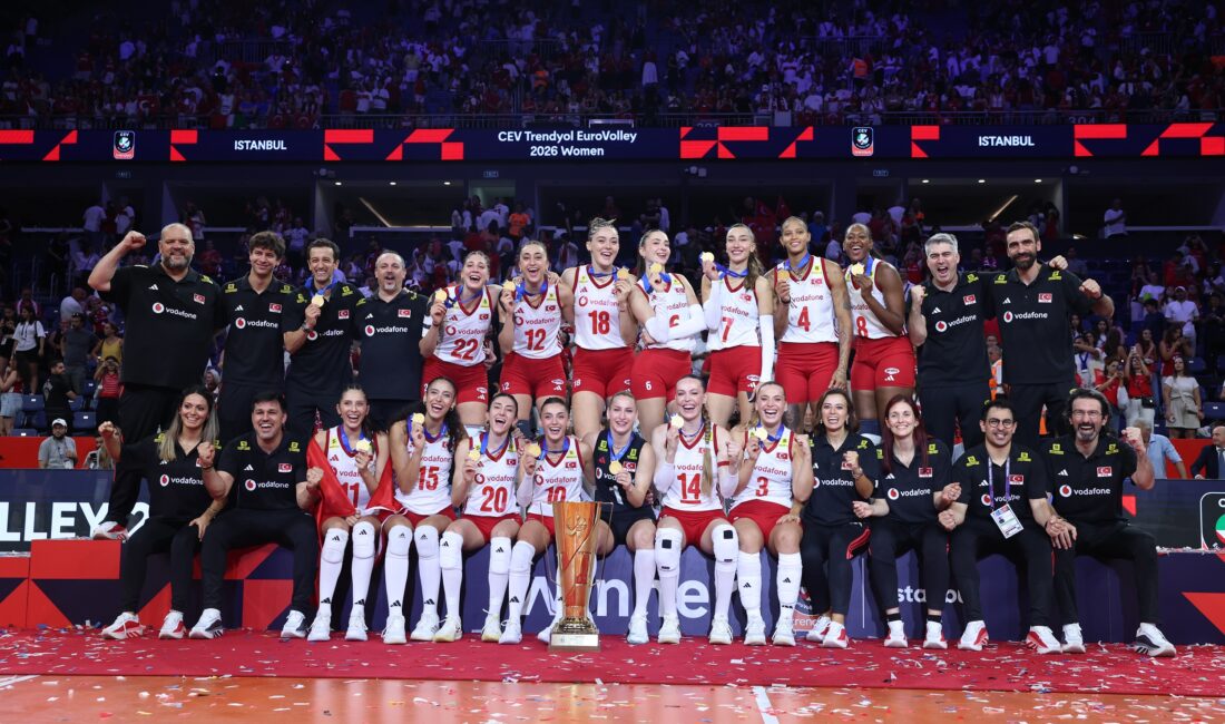 &nbsp; Son Avrupa ve VNL Şampiyonu A Milli Kadın Voleybol