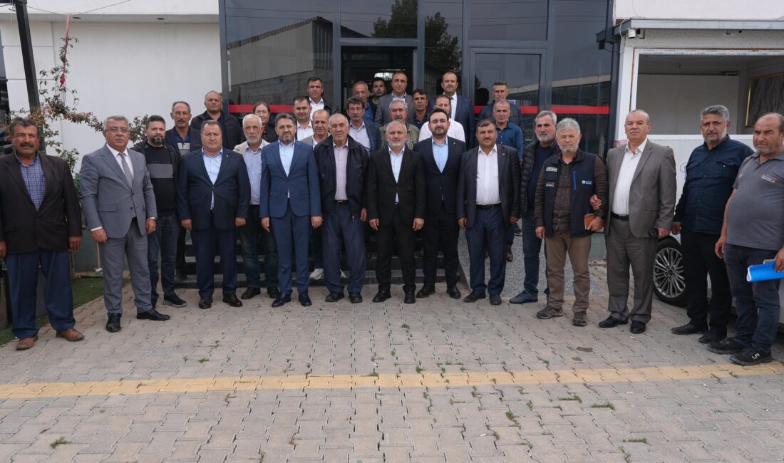 Büyükşehir Belediyesinin ilçelerde düzenlediği Muhtarlarla Buluşma programının yeni durağı Pazarcık