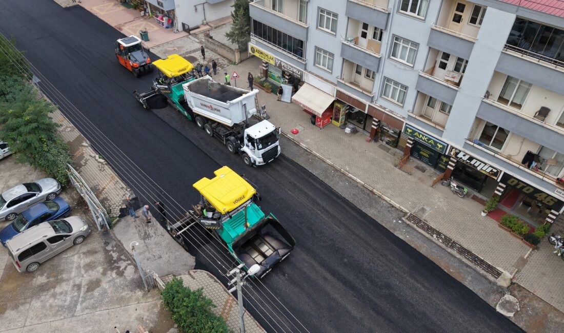 Büyükşehir Belediyesi, Yunus Emre Mahallesi’ndeki 76 bin 15’inci sokakta tamamlanan