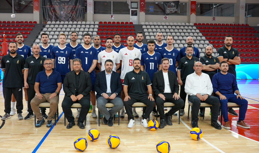 Efeler Ligi’nde ilk sınav Gebze Belediyesi Spor’a karşı   37