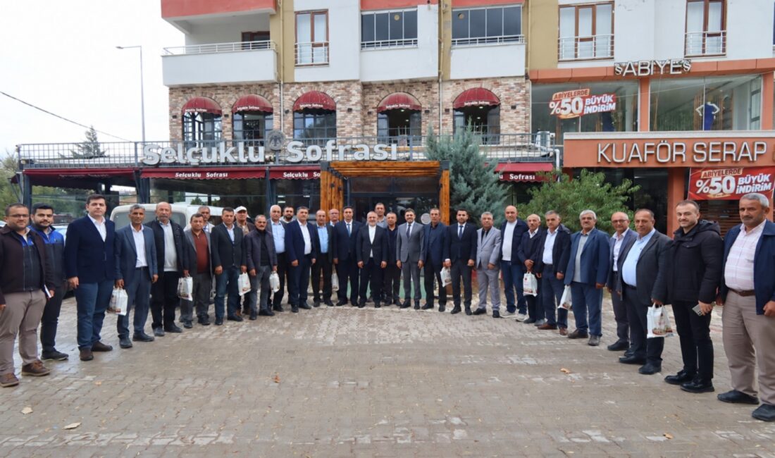 Büyükşehir Belediyesinin Muhtarlar Buluşması, Elbistan’da devam etti. Toplantıda mahalle muhtarlarının