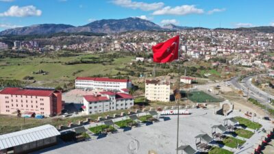 &nbsp; Çılgın Sayısal Loto’da yüzleri güldüren büyük ikramiye Kahramanmaraş’ın Andırın