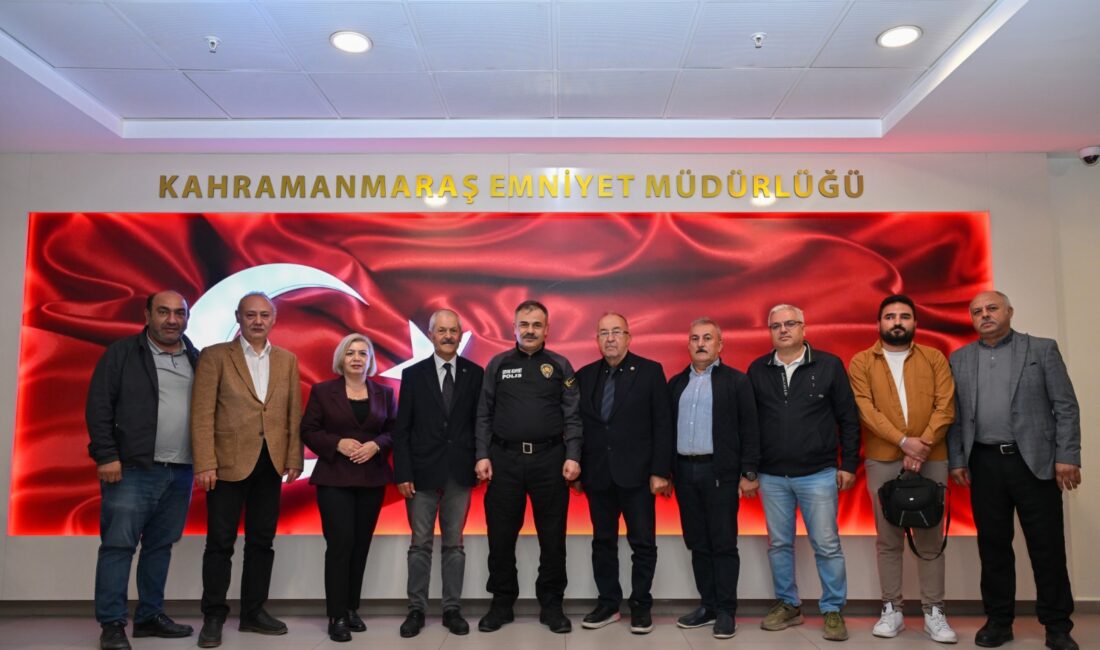Kahramanmaraş Gazeteciler Cemiyeti Başkanı Sermet Çuhadar ve beraberindeki yönetim kurulu