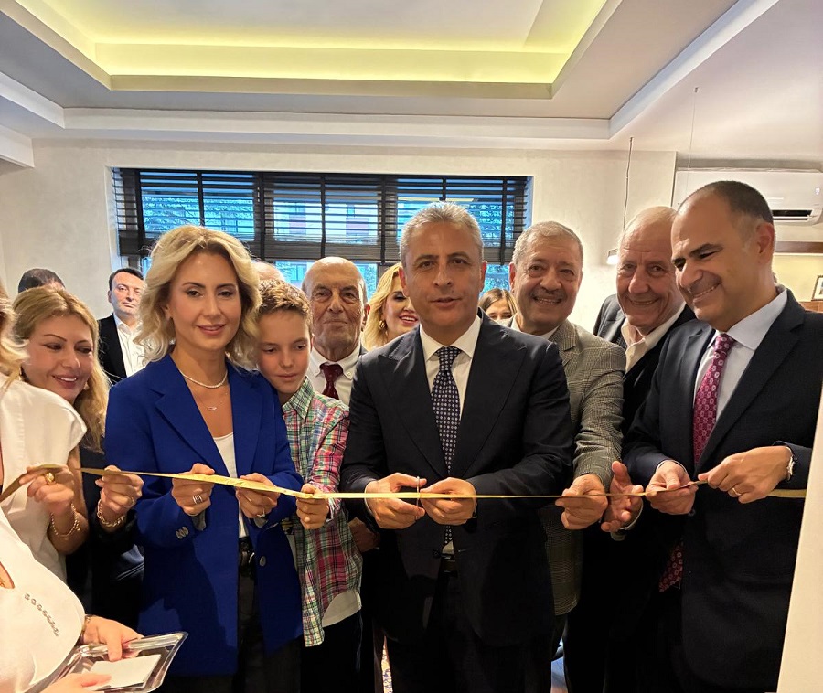İstanbul Maraş Gücü Platformu Mensubu Doktor Yeşim Temiz Zayer hanımefendi