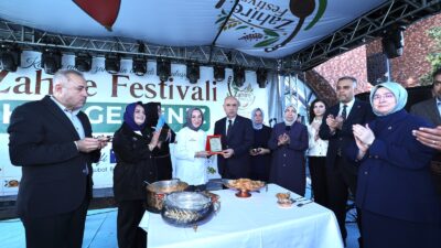   Hanifi Toptaş başkanlığındaki Onikişubat Belediyesi tarafından “Kadın emeği, zahirenin