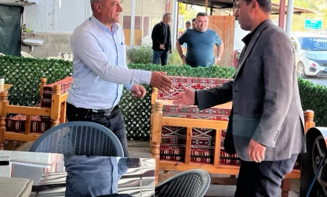 &nbsp; AK Parti Andırın İlçe Başkanı Abdulkadir Kayıran ve yönetim