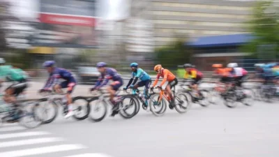 &nbsp; Uluslararası Bisiklet Birliği (UCI), 2027 yılı yol bisikleti yarış