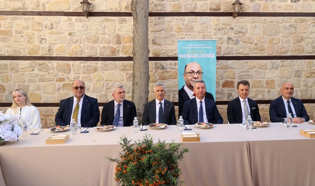 &nbsp; Dulkadiroğlu Belediyesi ile Dulkadiroğlu Kültür, Sanat ve Müzik Akademisi