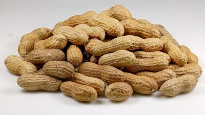 Fıstığı kızartmak bazı vitaminlerini yok eder, ancak şaşırtıcı şekilde antioksidanlarını