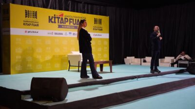 Uluslararası Kahramanmaraş Kitap Fuarı’na katılan Fulya Öztürk, “Kahramanmaraş Kitap Fuarı’na