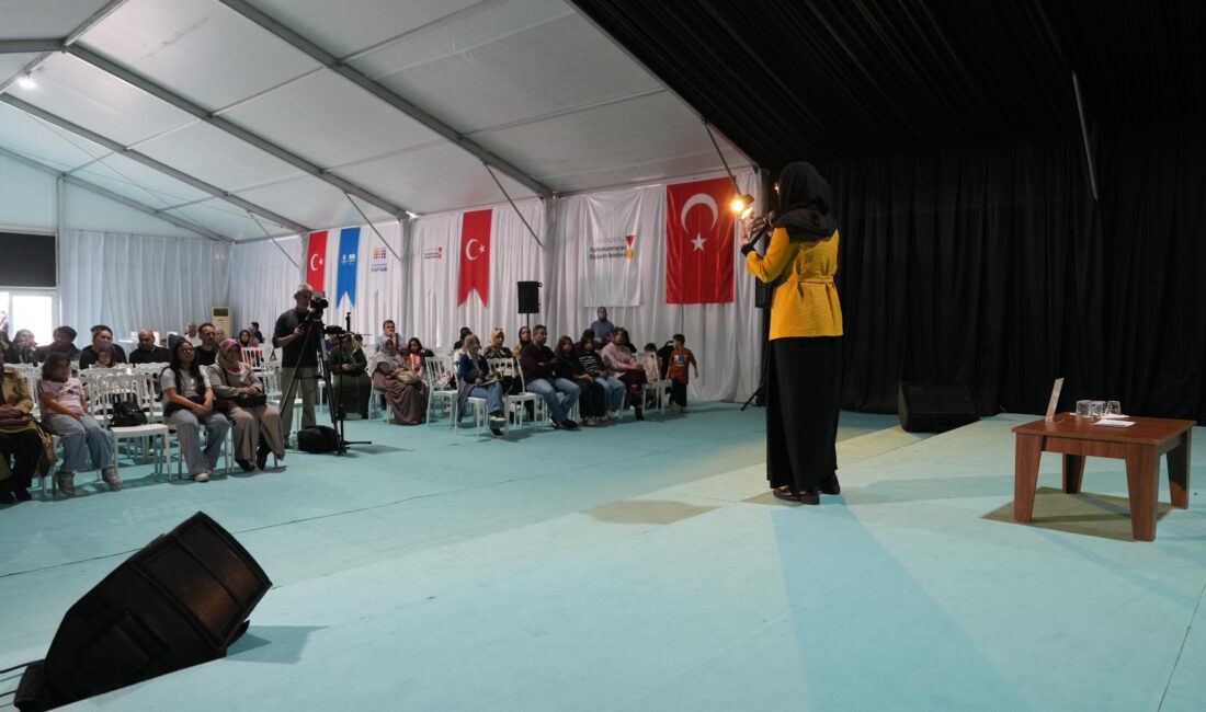 Uluslararası Kahramanmaraş Kitap Fuarı, dokuzuncu gününde Kanadalı yazar Jenny Molendyk’i