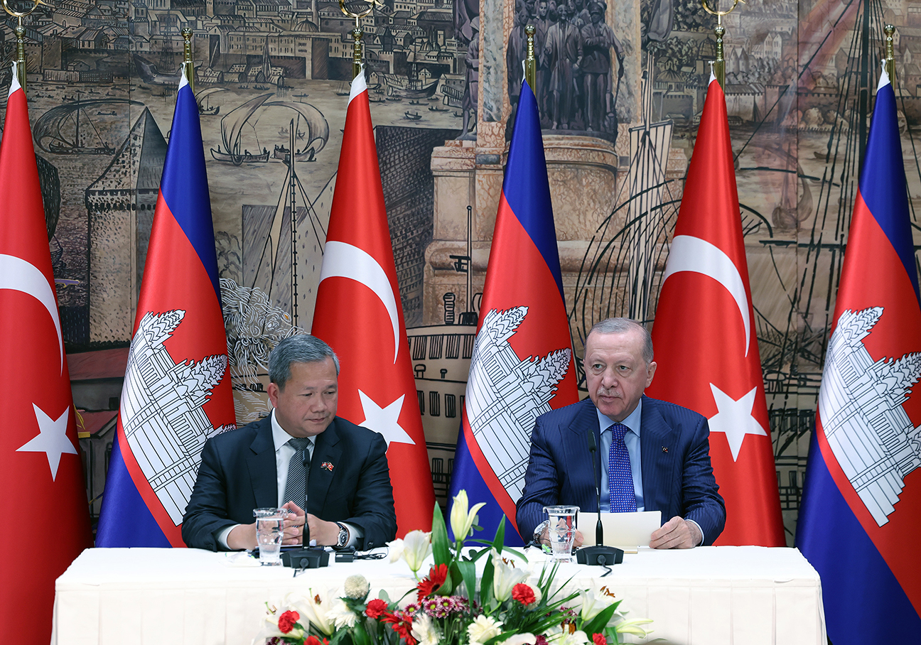 &nbsp; &nbsp; Cumhurbaşkanı Recep Tayyip Erdoğan ve Kamboçya Başbakanı Hun