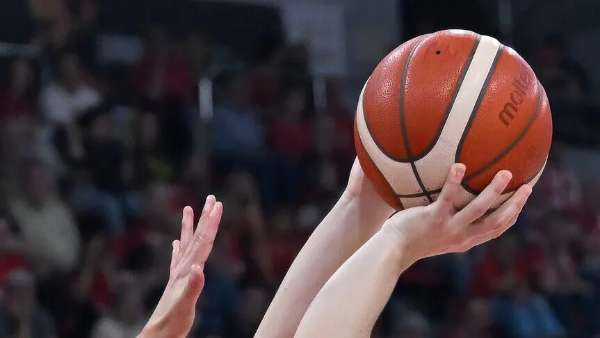 &nbsp; Basketbolda iki Türk ekibini karşı karşıya getirecek 2026 FIBA